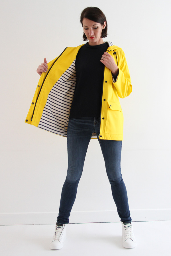 I AM Patterns Jacques Patron Couture Cire Jaune Classique Manteau Pluie Capuche Devant Ouvert Doublure