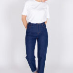Tapered leg cut jeans trousers Sunshine sewing pattern