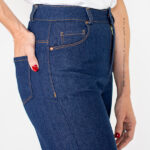 Tapered leg cut jeans trousers Sunshine sewing pattern